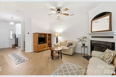 17067 Commons Creek Drive, Charlotte, NC 28277 - Photo 3