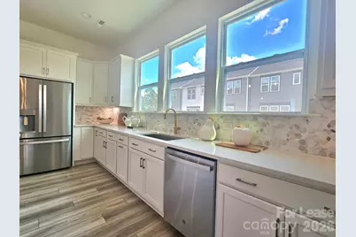 421 Prine Place, Charlotte, NC 28213 - Photo 7