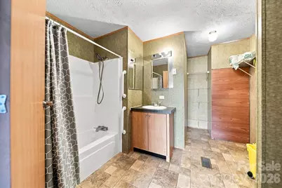 8660 Hollywood Drive, Connelly Springs, NC 28612 - Photo 17