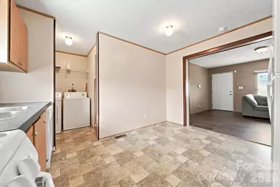 8660 Hollywood Drive, Connelly Springs, NC 28612 - Photo 13