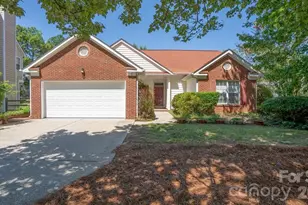11320 Hunters Landing Dr, Charlotte, NC 28273 - Photo 1