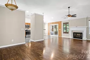 11320 Hunters Landing Dr, Charlotte, NC 28273 - Photo 7
