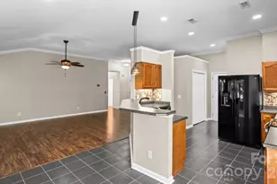 11320 Hunters Landing Dr, Charlotte, NC 28273 - Photo 13