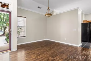 11320 Hunters Landing Dr, Charlotte, NC 28273 - Photo 5