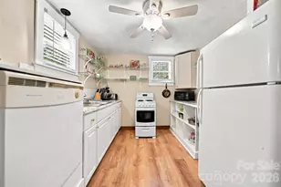 2588 Old Shelby Rd, Hickory, NC 28602 - Photo 17