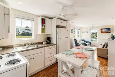 2622 E Dolphin Drive #11/30, Oak Island, NC 28465 - Photo 3