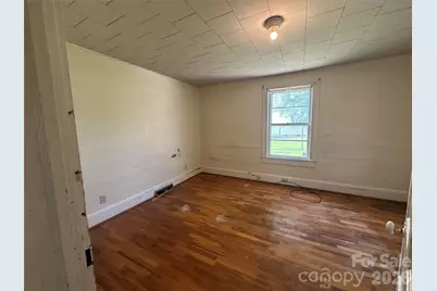 410 Modena Street, Gastonia, NC 28054 - Photo 5
