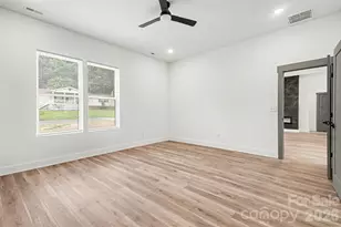 504 E 24th St, Kannapolis, NC 28083 - Photo 15