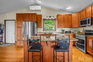 179 Sarvis Ln, Mars Hill, NC 28754 - Photo 9