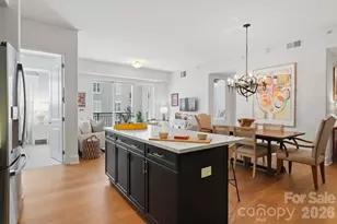 4625 Piedmont Row Dr, Charlotte, NC 28210 - Photo 3