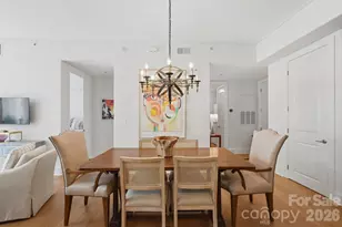 4625 Piedmont Row Dr, Charlotte, NC 28210 - Photo 5
