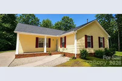2208 Pinebrook Circle, Charlotte, NC 28208 - Photo 1