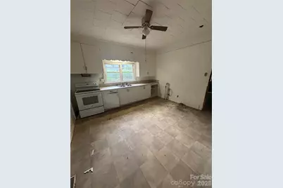 40 Beaver Street, Tryon, NC 28782 - Photo 11