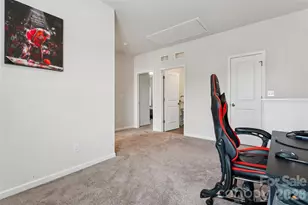 6100 Gala Ln, Charlotte, NC 28215 - Photo 19
