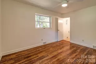 10 Meadowview Rd, Asheville, NC 28804 - Photo 17