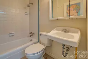 10 Meadowview Rd, Asheville, NC 28804 - Photo 33