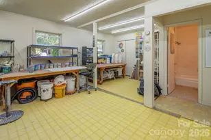 10 Meadowview Rd, Asheville, NC 28804 - Photo 31