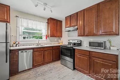2101 Highland Street, Charlotte, NC 28208 - Photo 5