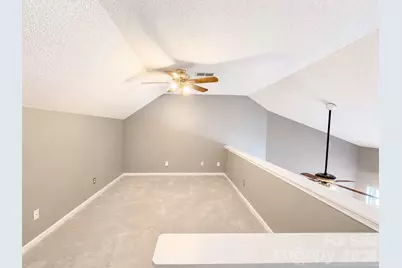 8946 Meadowmont View Drive, Charlotte, NC 28269 - Photo 31