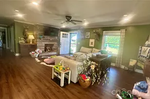 12178 Hazard Rd, Oakboro, NC 28129 - Photo 17