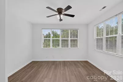 8100 Laurel Run Drive, Charlotte, NC 28269 - Photo 17
