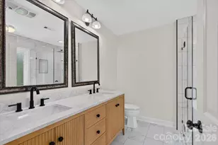8100 Laurel Run Dr, Charlotte, NC 28269 - Photo 3