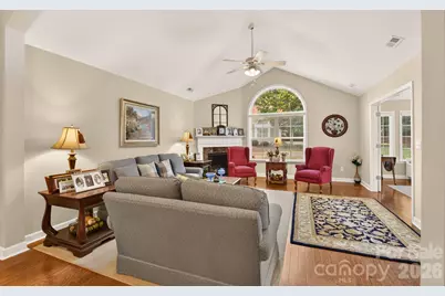 128 Lone Oak Circle, Rock Hill, SC 29732 - Photo 5
