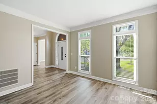 1321 Hillshire Meadow Dr, Matthews, NC 28105 - Photo 15