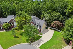 1321 Hillshire Meadow Dr, Matthews, NC 28105 - Photo 3