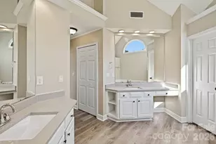 1321 Hillshire Meadow Dr, Matthews, NC 28105 - Photo 39