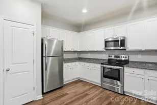 8175 Long Island Rd, Catawba, NC 28609 - Photo 11