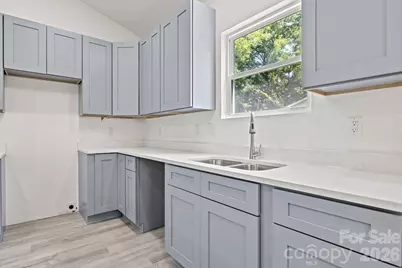 505 E Dunlap Street, Lancaster, SC 29720 - Photo 5