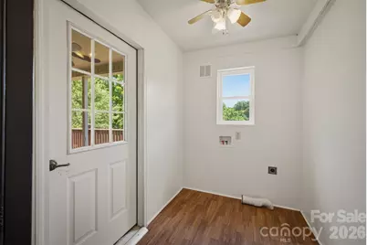 1205 E Union Street, Morganton, NC 28655 - Photo 17
