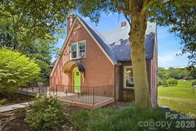 1205 E Union Street, Morganton, NC 28655 - Photo 1