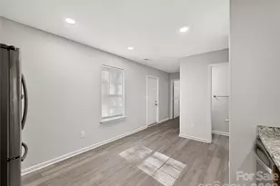 2216 Emmons Lane, Charlotte, NC 28212 - Photo 7