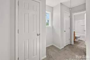 2216 Emmons Lane, Charlotte, NC 28212 - Photo 15