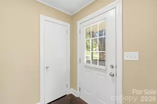 317 E 4th Ave, Gastonia, NC 28054 - Photo 5