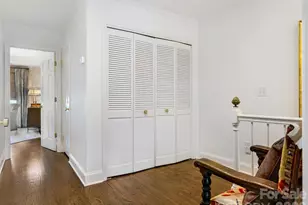 223 Perrin Pl, Charlotte, NC 28207 - Photo 27