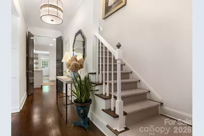 223 Perrin Place, Charlotte, NC 28207 - Photo 3