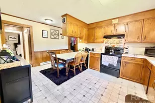 371 Sulphur Springs Rd, Hiddenite, NC 28636 - Photo 5