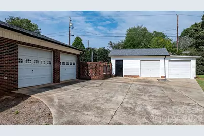 1316 Oak Canopy Road, Lincolnton, NC 28092 - Photo 5