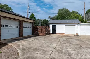 1316 Oak Canopy Rd, Lincolnton, NC 28092 - Photo 5