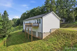 7 Greenridge Rd, Weaverville, NC 28787 - Photo 5