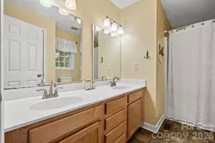 47 Fox Rd, Asheville, NC 28804 - Photo 15