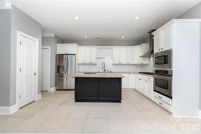 239 N Faulkner Way, Davidson, NC 28036 - Photo 9