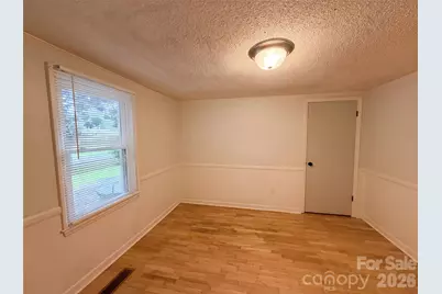1017 White Lane, Gastonia, NC 28052 - Photo 11