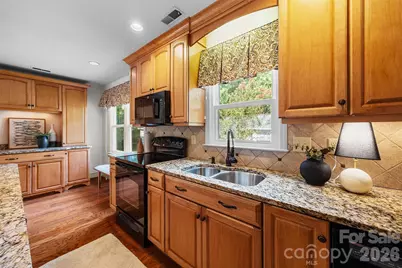 4030 Foxmoor Drive, Charlotte, NC 28226 - Photo 13