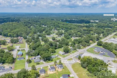 1425 Springdale Road, Lancaster, SC 29720 - Photo 5