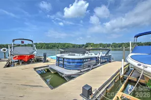 7340 Lake Front Dr, Charlotte, NC 28278 - Photo 37