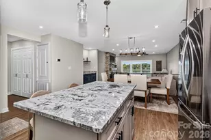 7340 Lake Front Dr, Charlotte, NC 28278 - Photo 21